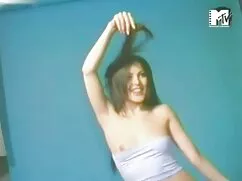 Nóng khá thám tử lừn ...